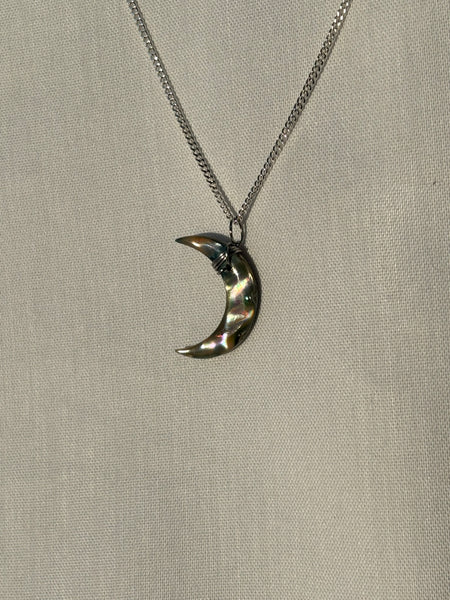 pāua moon necklace
