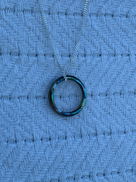 pāua sphere necklace