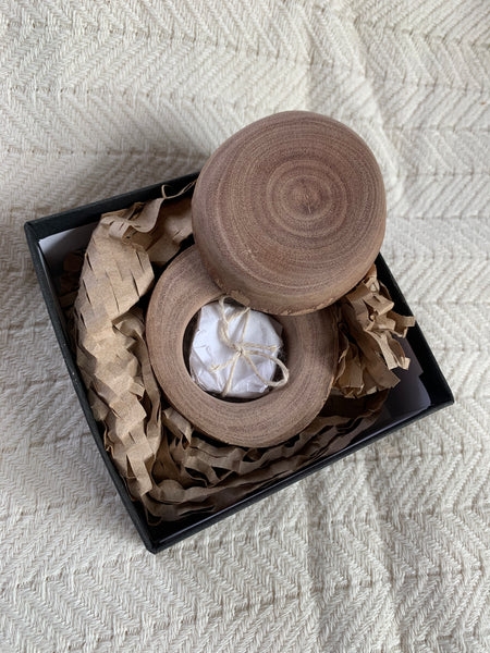 pāua sphere necklace